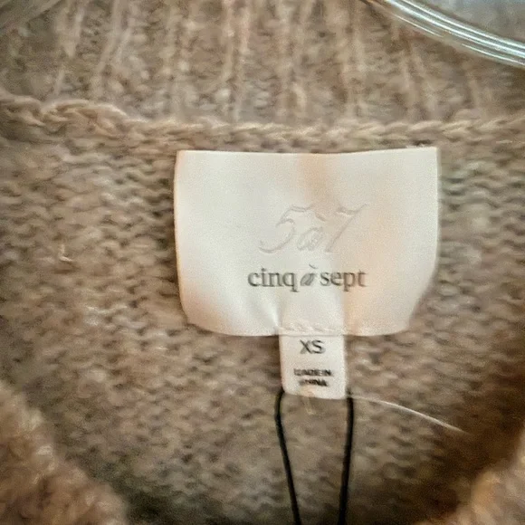 Cinq à Sept Gray Cardigan with Multicolor Floral Accents - Picture 3 of 4